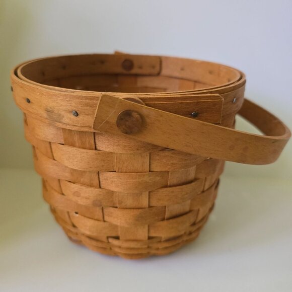 Longaberger Handwoven Small Basket With Handle 1993 Dresden Ohio USA Signed MIC - Picture 2 of 16